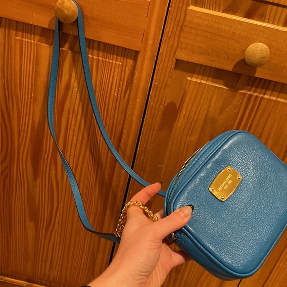Michael Kora teal/ blue cross body - Picture 2 of 5